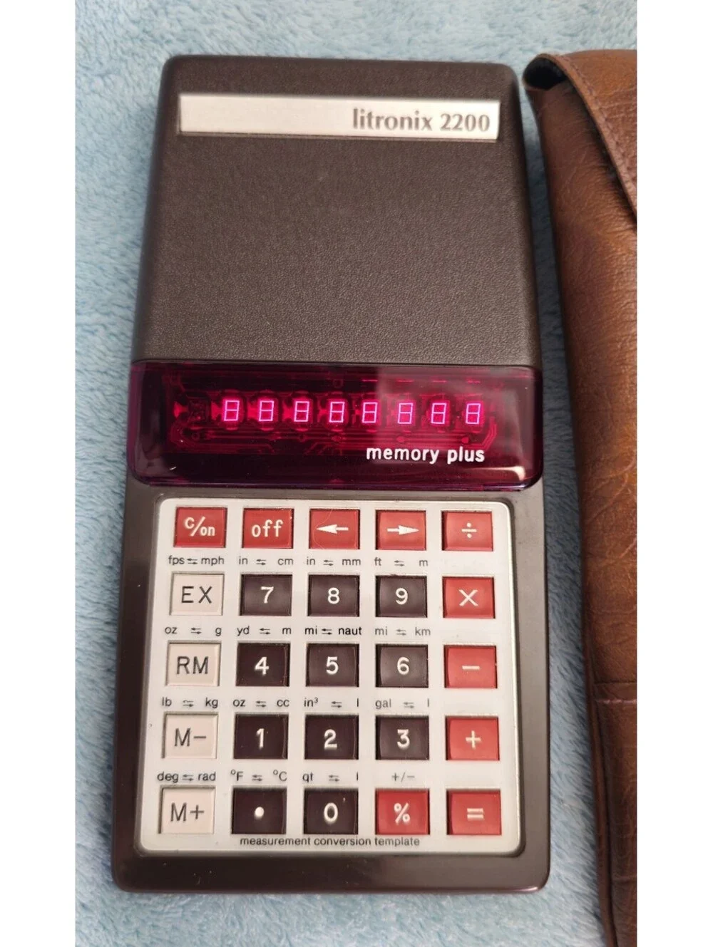 Litronix 2200R Vintage Memory Plus Calculator with Brown Carrying Case. Working